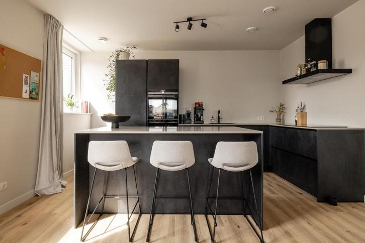 Barkrukken (3 stuks) nog helemaal mooi!, Huis en Inrichting, Barkrukken, Zo goed als nieuw, 60 tot 90 cm, Metaal, 3 krukken, Met voetsteun