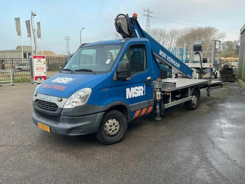 Iveco Autohoogwerker werkhoogte 22 mtr., Auto's, Vrachtwagens, Bedrijf, Iveco, Diesel, Euro 5, Handgeschakeld, Origineel Nederlands