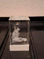 Glazen Kubus met Lasergegraveerde Figuur, Ophalen of Verzenden