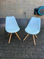 Twee kuipstoeltjes., Huis en Inrichting, Ophalen, Kunststof, Gebruikt, Twee