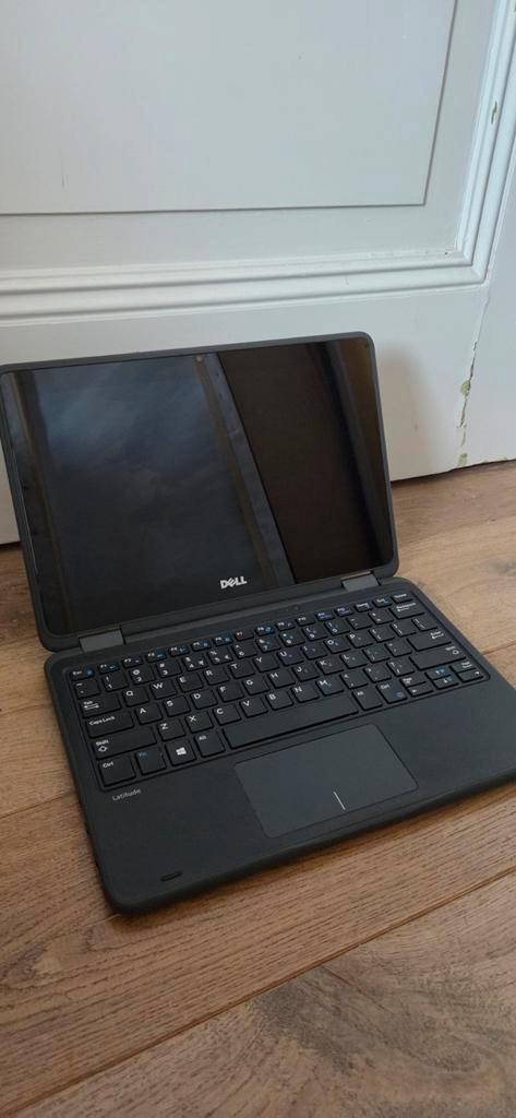 Dell Latitude 3189 - 2-in-1 Laptop/Tablet, Computers en Software, Windows Laptops, Gebruikt, 11 inch, Onbekend, 4 GB, Qwerty, Met touchscreen