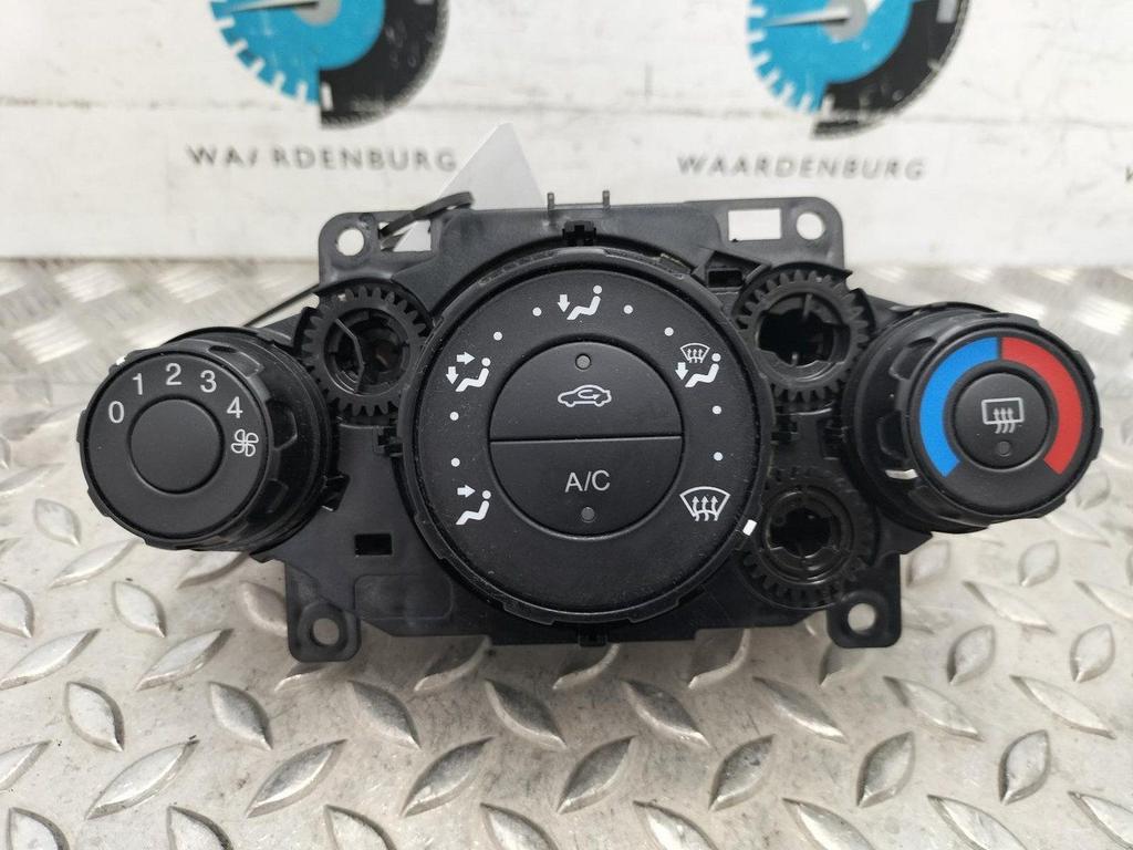 FORD FIESTA Limited KACHEL BEDIENINGSPANEEL 2009, Ophalen of Verzenden, Gebruikt, Stiba lid