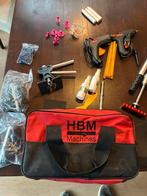 Uitdeukset van HBM machines., Doe-het-zelf en Verbouw, Gereedschap | Handgereedschap, Ophalen of Verzenden, Zo goed als nieuw