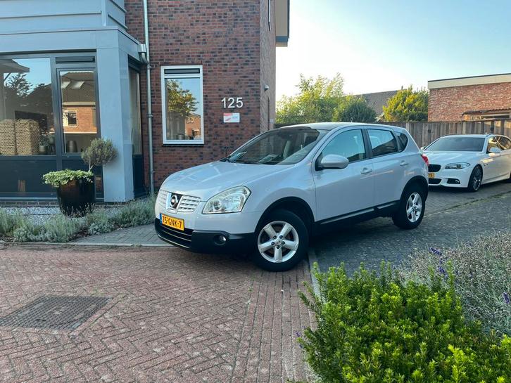 Heel mooie Nissan Qashqai 1.6 2WD 2008 Grijs, Auto's, Nissan, Bedrijf, ABS, Achteruitrijcamera, Airbags, Airconditioning, Bluetooth