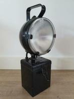 Zeer zeldzame antieke Duitse zwarte gevangenislamp €299, Antiek en Kunst, Antiek | Lampen, Ophalen of Verzenden
