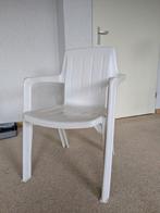 Een witte tuinstoel, Ophalen, Gebruikt, Kunststof