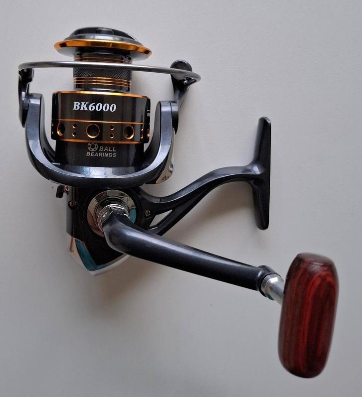 Werpmolen type BK6000, Watersport en Boten, Hengelsport | Algemeen, Nieuw, Molen, Ophalen