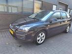 Ford Focus Wagon 1.8-16V TITANIUM NIEUWSTAAT AIRCO NAVIGATIE, Auto's, Ford, 65 €/maand, Gebruikt, Zwart, 4 cilinders
