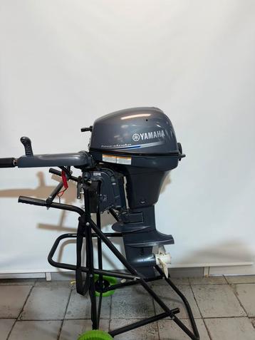 Yamaha 8 pk 4takt kortstaart 2016 knuppel beschikbaar voor biedingen