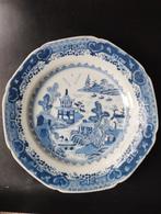 Twee Chinese borden 18 eeuw, Antiek en Kunst, Ophalen of Verzenden