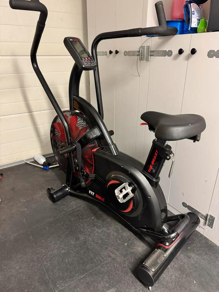 Fit Bike The Beast Airbike - Topconditie!, Sport en Fitness, Fitnessapparatuur, Zo goed als nieuw, Airbike, Armen, Benen, Metaal