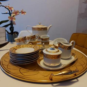 Vintage goud ingelegd servies 22k beschikbaar voor biedingen