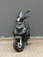 Piaggio Zip 2020 iGet BROM 1e EIGENAAR! FULL ALPHA, Fietsen en Brommers, Maximaal 45 km/u, Zip, Ophalen of Verzenden, Zo goed als nieuw