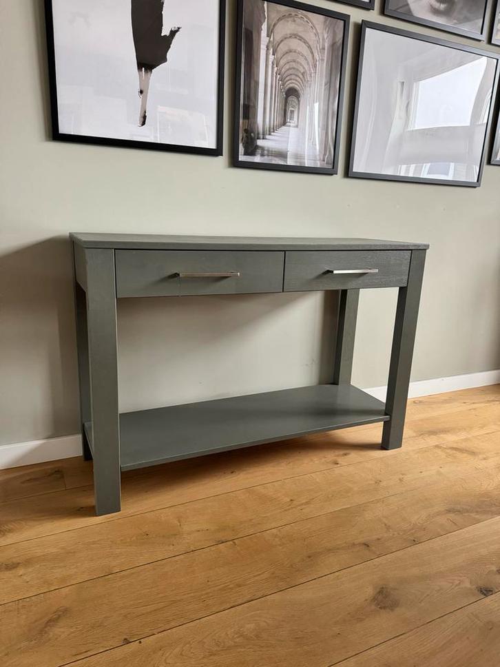 Degelijke sidetable met twee laden, Huis en Inrichting, Kasten | Dressoirs, Gebruikt, 100 tot 150 cm, 25 tot 50 cm, Met lade(s)