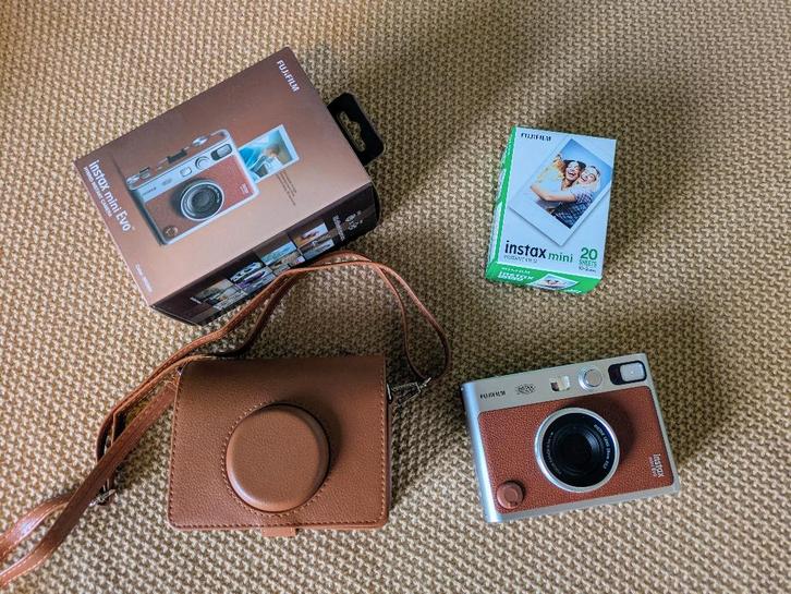 Fujifilm Instax mini Evo + toebehoren, Audio, Tv en Foto, Fotocamera's Digitaal, Zo goed als nieuw, Compact, Fuji, Geen optische zoom