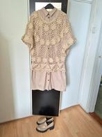 Complete Outfit Maat 42 (Jurk, Vest, Onderjurk, Schoenen), Ophalen of Verzenden, Nieuw, Maat 42/44 (L), Beige