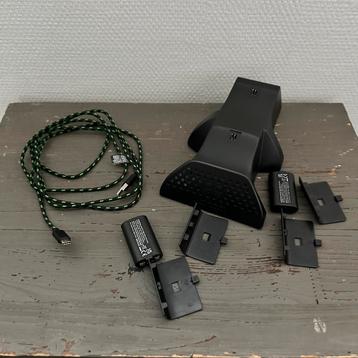 Xbox battery pack beschikbaar voor biedingen