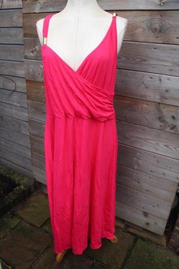 Jurk rood Sunflair mt 50 Vaste prijs beschikbaar voor biedingen