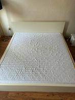 Bed + Mattress (200x180), Huis en Inrichting, Slaapkamer | Bedden, Ophalen, Gebruikt, Wit, Tweepersoons