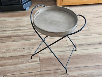 Nette Bijzettafel Bijzet Tafel Blad 40cm omtrek Hoogte 50cm beschikbaar voor biedingen