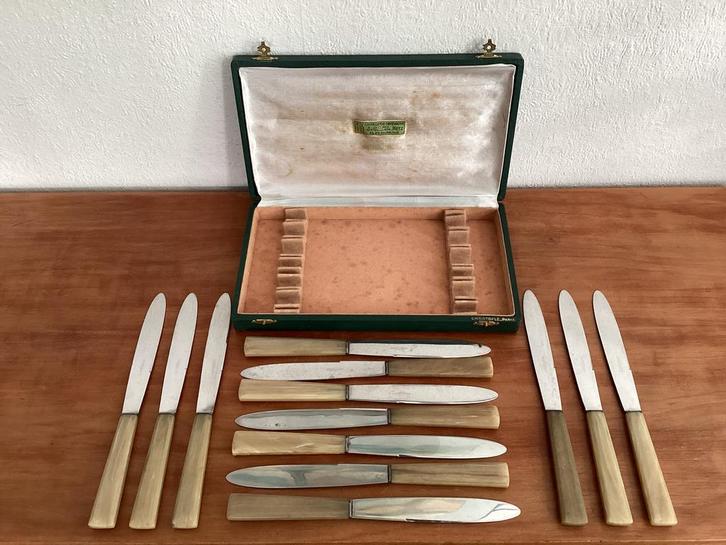 Art-Deco bestek in originele cassette, Antiek en Kunst, Antiek | Bestek, Ophalen of Verzenden