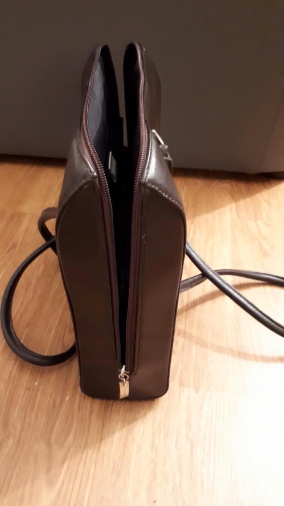 Bruine Damestas Vroom & Dreesman - Nieuw!, Sieraden, Tassen en Uiterlijk, Tassen | Damestassen, Nieuw, Handtas, Bruin, Ophalen of Verzenden