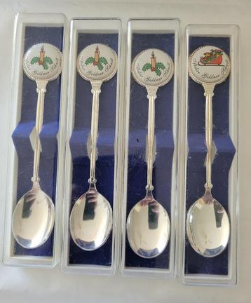 Kerstlepeltjes Noël 1996 en Goldner Schnitt beschikbaar voor biedingen