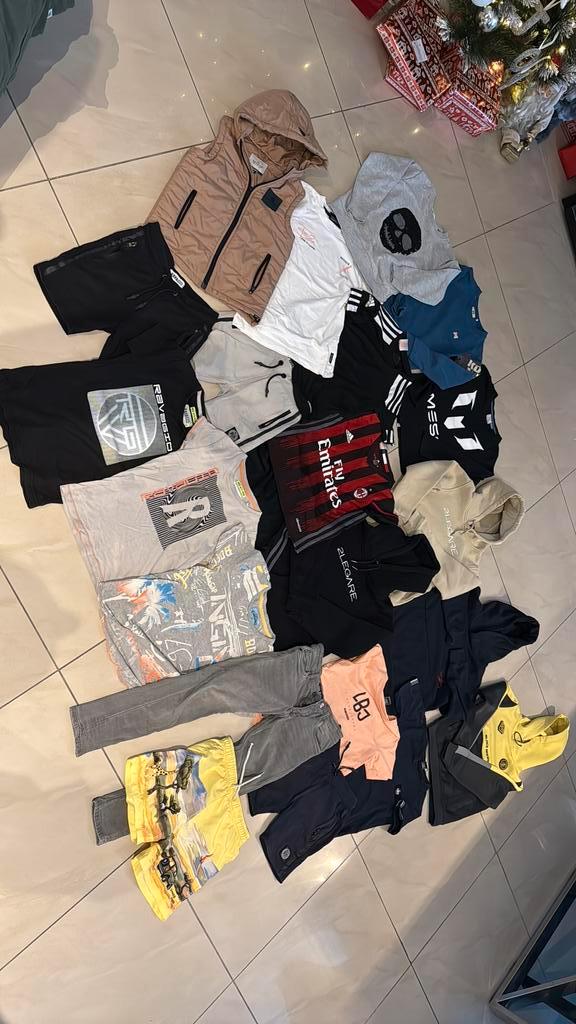 22 stuks Kledingpakket maat 122/128/134, Kinderen en Baby's, Kinderkleding | Kinder-kledingpakketten, Zo goed als nieuw, Maat 128