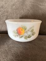 Arcopal schaaltje retro, 8,5 cm., Huis en Inrichting, Keuken | Servies, Ophalen of Verzenden, Overige stijlen, Glas, Schaal of Schalen
