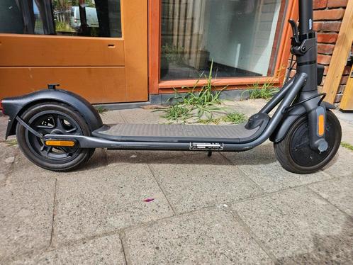 Mooie steps, Fietsen en Brommers, Steps, Zo goed als nieuw, Elektrische step (E-scooter), Ophalen of Verzenden