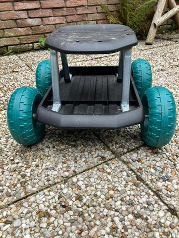 Tuinkruk met wielen - Mobiel Tuinieren beschikbaar voor biedingen