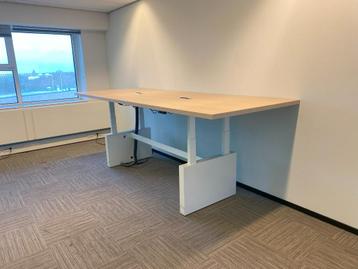 Zit/sta vergadertafel Vepa, 320 x 120 cm. - licht eiken blad beschikbaar voor biedingen