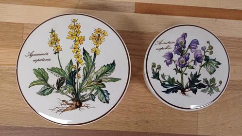 Villeroy & Boch dekseldoosje - 2 stuks, Antiek en Kunst, Curiosa en Brocante, Ophalen of Verzenden