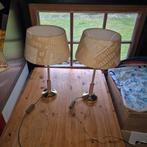 2 pastel roze lampen met messingkleurig beslag en creme kap., Ophalen, Zo goed als nieuw, Beige, Rond