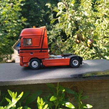 Tekno DAF XF105 trekker 4x2  beschikbaar voor biedingen