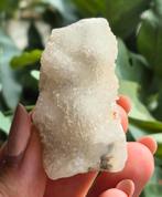 Chalcedoon stalactiet, Verzamelen, Mineralen en Fossielen, Ophalen of Verzenden