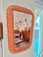 Grote Conische Rotan Riet Spiegel Vintage Retro, Antiek en Kunst, Ophalen, Minder dan 50 cm, Minder dan 100 cm