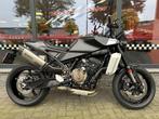 HUSQVARNA SVARTPILEN 801 2024, Bedrijf, Naked bike