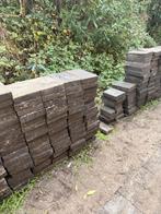 Gratis op te halen: tegels (oprit/tuin), Tuin en Terras, Tegels en Klinkers, Ophalen, Gebruikt, Overige typen, 5 tot 10 m²