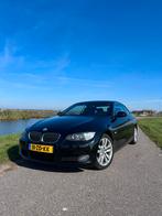 BMW 3-Serie 3.0 325I E93 Cabrio 2008 Zwart, 13 km/l, Euro 5, Achterwielaandrijving, Zwart