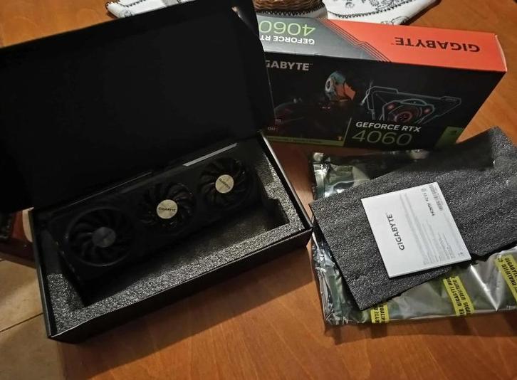 Geforce RTX 4060 - Krachtige Grafische Kaart, Computers en Software, Videokaarten, Gebruikt, Nvidia, PCI-Express 4.0, GDDR6, HDMI