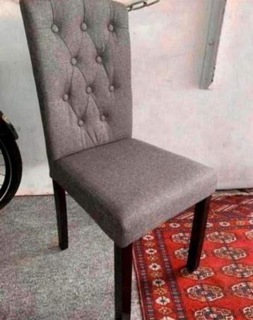 Stoel vier nieuwe Vida XL D-Chairs stoelen nieuw in de doos beschikbaar voor biedingen