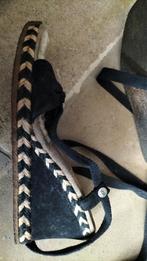 Uggs espadrilles zwart mt 39, Ophalen of Verzenden, Zo goed als nieuw, Zwart