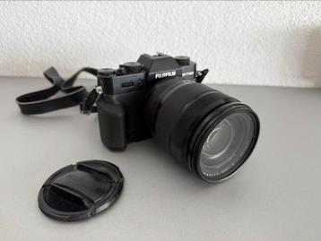 Fujifilm X-T20 systeemcamera + XF 18-135mm lens +accessoires beschikbaar voor biedingen