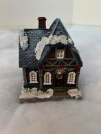 Kerst Miniatuur Huisje met Sneeuw, Verzenden, Zo goed als nieuw