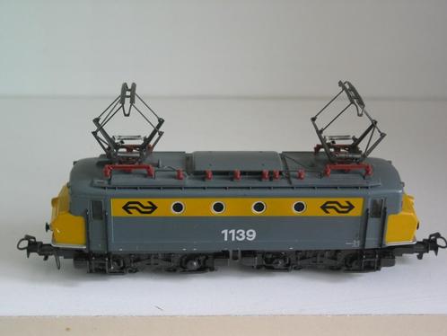 Märklin 3324 - NS 1139, Hobby en Vrije tijd, Modeltreinen | H0, Gebruikt, Locomotief, Wisselstroom, Märklin, NS, Ophalen of Verzenden