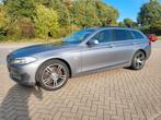 BMW 5-Serie 523I Touring 150KW Aut8 2010 Grijs, Auto's, BMW, Achterwielaandrijving, 1800 kg, Zwart, 2996 cc