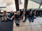 8 poppen... 7 clowns, Verzamelen, Poppen, Ophalen of Verzenden, Pop