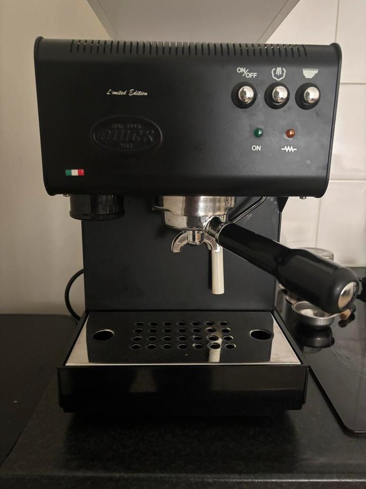 Quickmill 2820 Espresso Machine Limited Edition, Witgoed en Apparatuur, Koffiezetapparaten, Gebruikt, Gemalen koffie, Espresso apparaat
