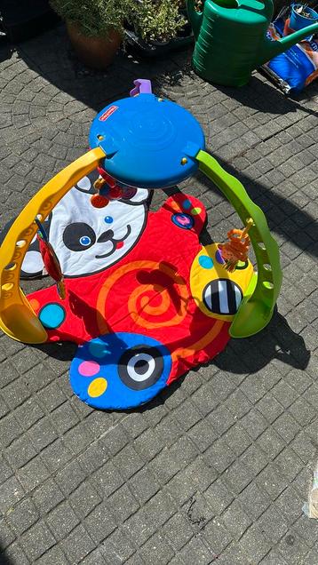Baby gym Fisher Price beschikbaar voor biedingen